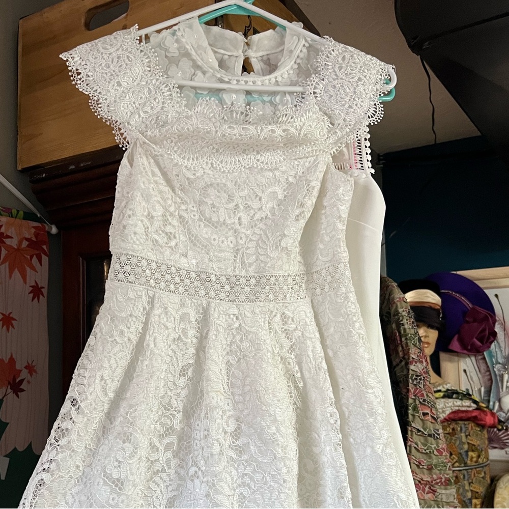 FRANCESCAS LADIES WHITE LACE GUIPURE SHORT DRESS SIZE S EUC